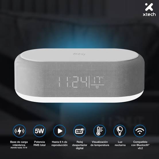 Parlante Xtech Gilmour XTS-622 gris y sus funciones de carga, reloj, temperatura y luz nocturna